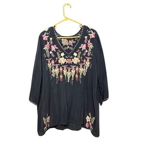 Johnny Was Embroidered Top 1X